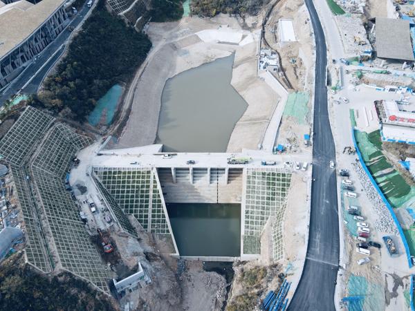 冬奥延庆赛区造雪引水系统工程900m塘坝.jpg
